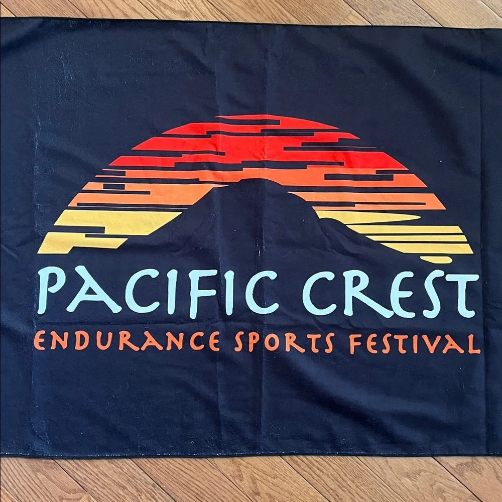 Pacific Crest Endurance Sports Festival Lightweight Beach Towel, NWOT